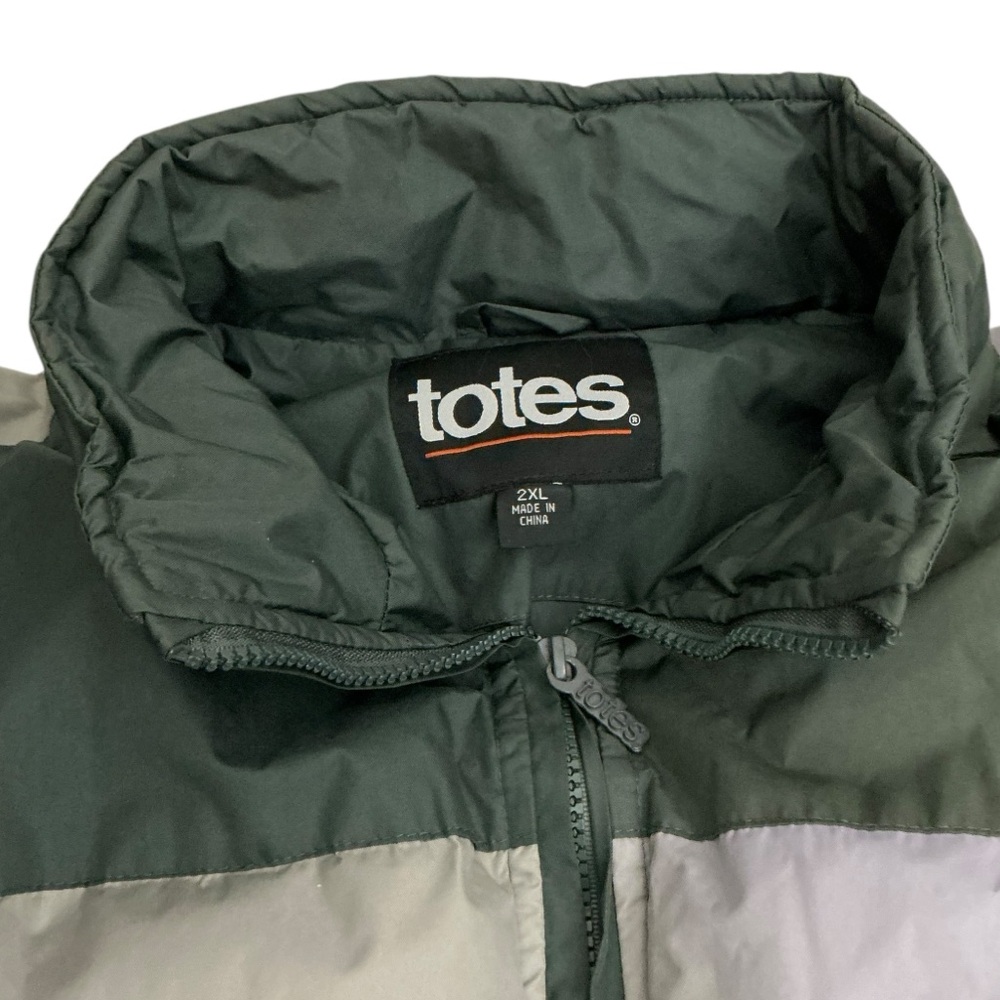 Totes Men’s Puffer Storm Jacket Winter Zip Up Coat Insulated Green Gray 2XL - Picture 3 of 16
